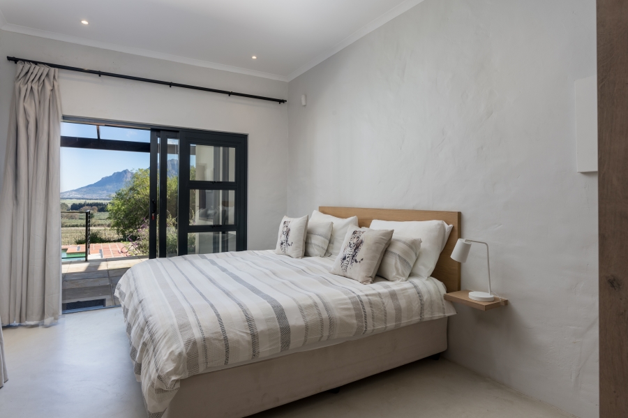 7 Bedroom Property for Sale in Franschhoek Rural Western Cape
